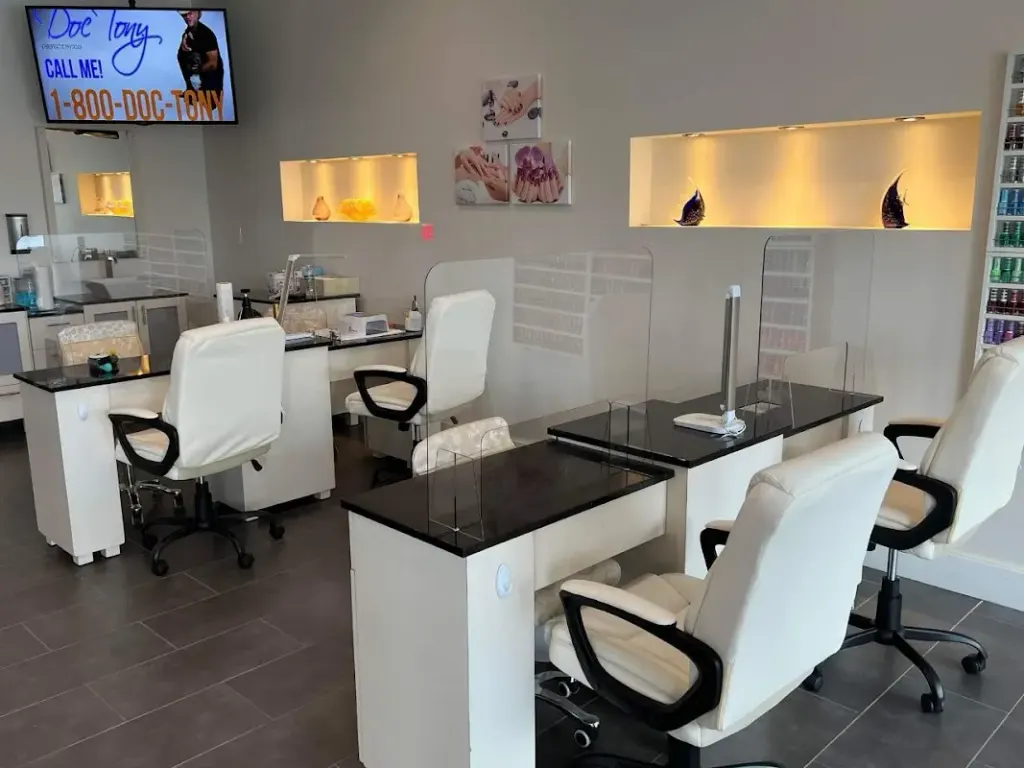 OMG Nails&Spa — Nail salon in Jacksonville